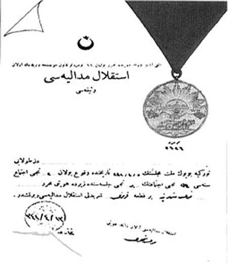 TBMM tarafından Maraş’a verilen İstiklal Madalyası ve beratı-1920